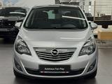 Opel Meriva Innovation 1.7 Aut. NAVI/PANO/LEDER/TOP! - Opel Meriva mit Diesel-Antrieb: 1.7