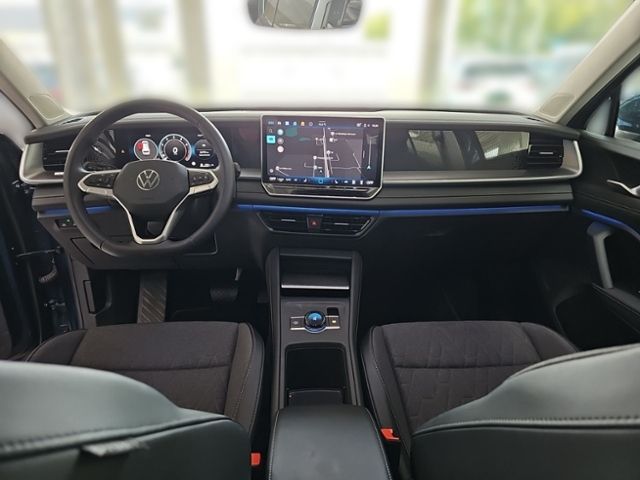 Fahrzeugabbildung Volkswagen Tayron 1.5 eTSI DSG Life HD-MATRIX 7-SITZE 360°