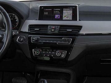BMW X2 - 8