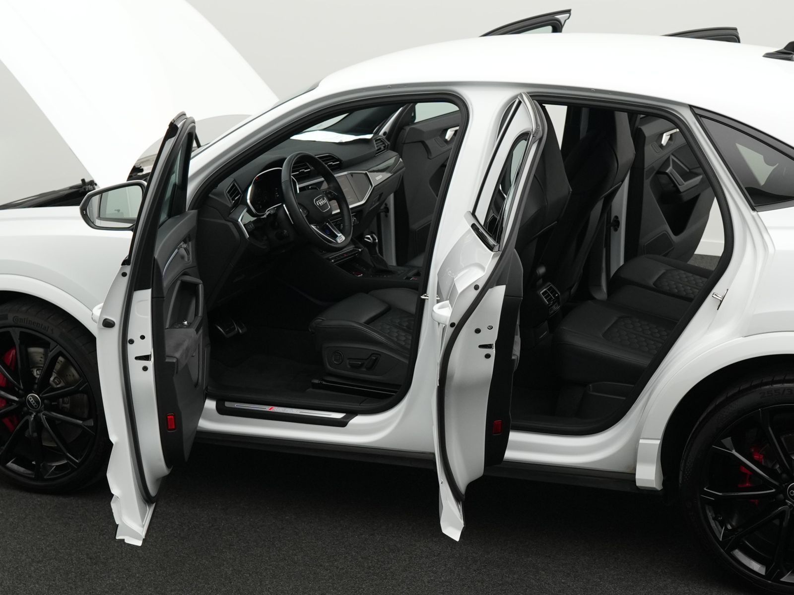 Audi RSQ3 - Bild 32