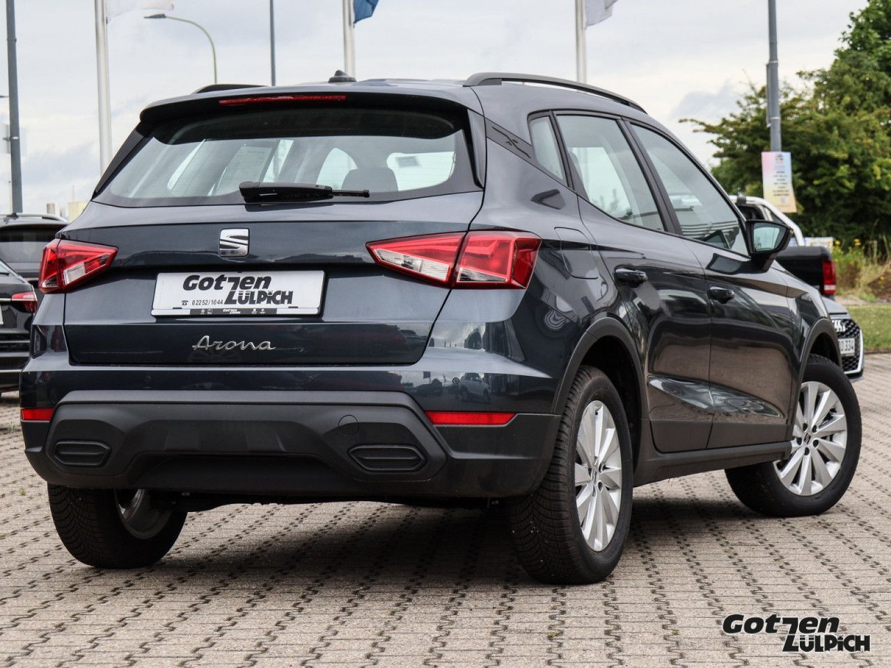 Fahrzeugabbildung SEAT Arona Style 1.0 TSI DSG LED App-Connect Winter