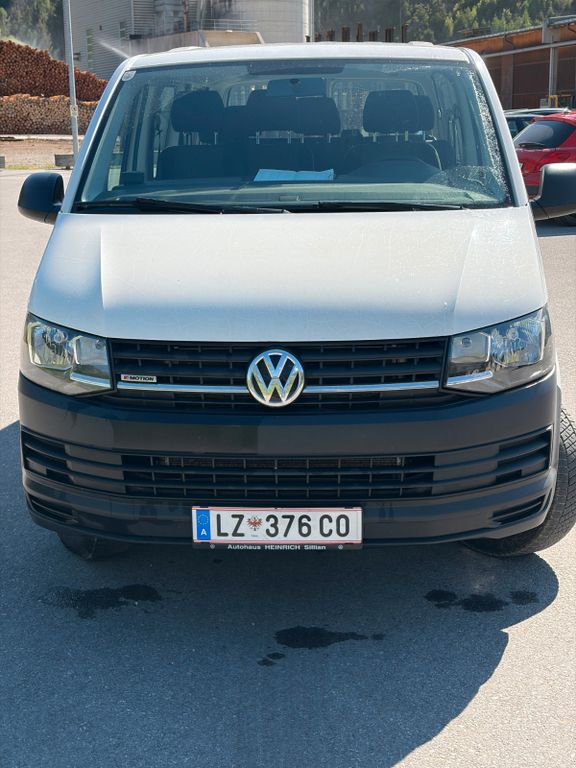Image of Volkswagen T5 Kombi