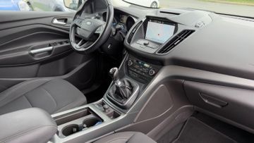 Ford Kuga - 12