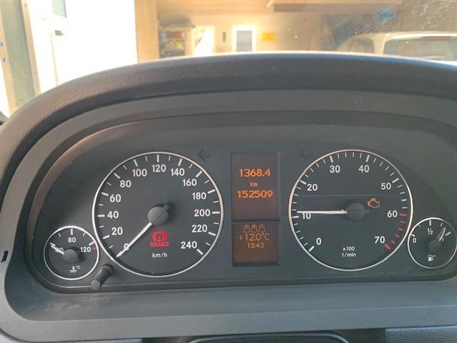 Mercedes-Benz A170 2005 — engine 1.699 cm³, 116 HP (85kW)