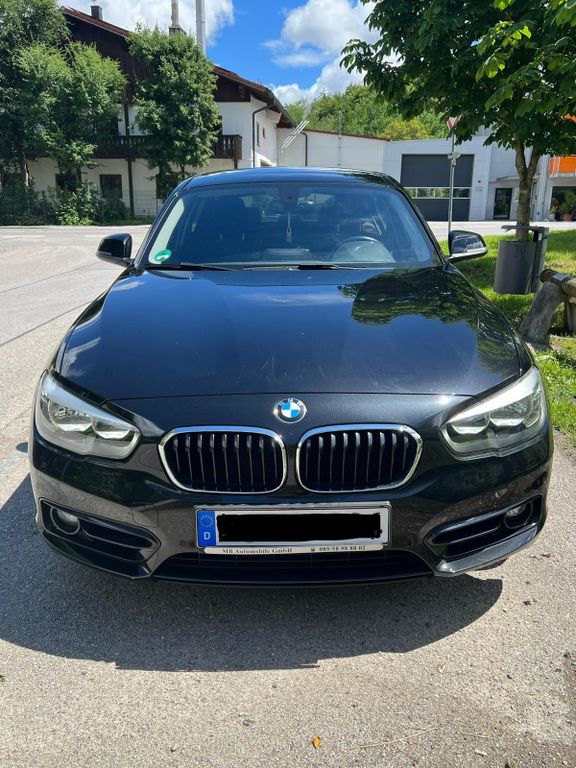 Image of BMW 120