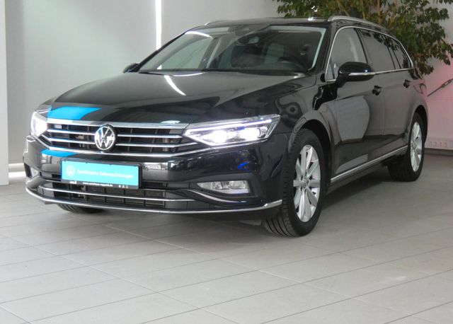 Passat Variant 2.0 TDI Elegance AHK NAVI MATRIX