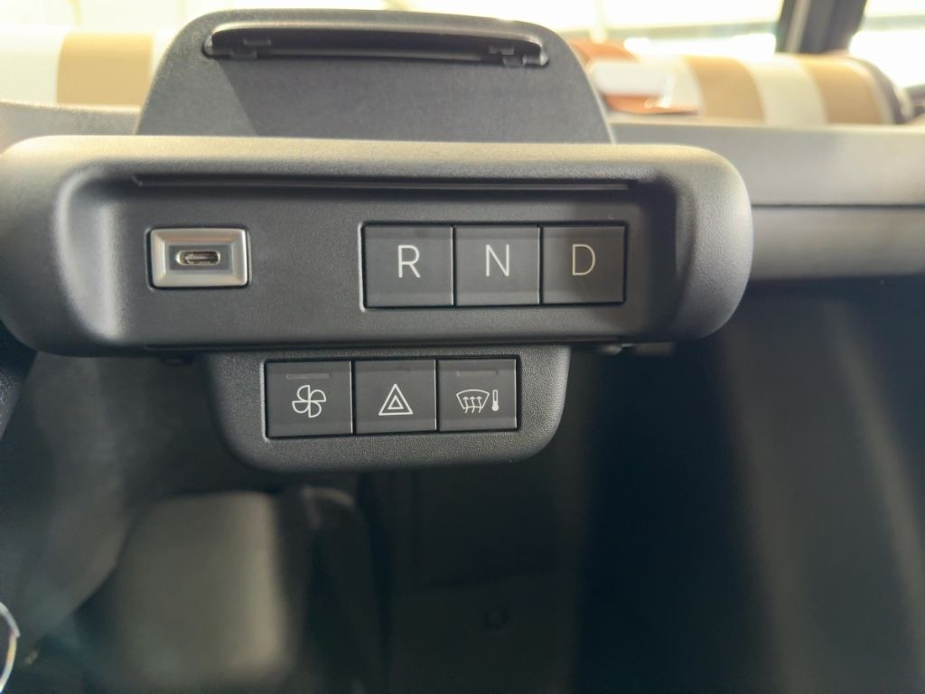 Fahrzeugabbildung Fiat Topolino 7kWh 8,2 PS Fahrbar ab 15 Jahre! Sofort