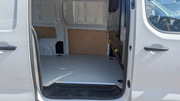 Bild 9 Opel Vivaro Cargo AT M 2.0 Diesel SHZ/LHZ/PDC V+H+CA