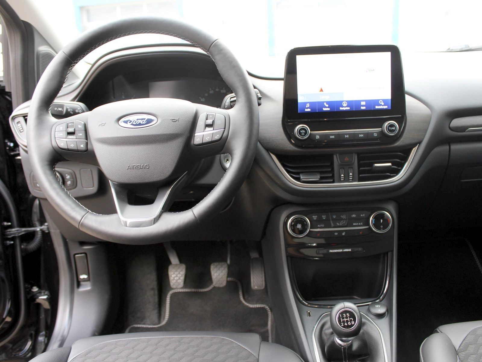 Fahrzeugabbildung Ford Puma Titanium X 1,0 EcoBoost Mild Hybrid