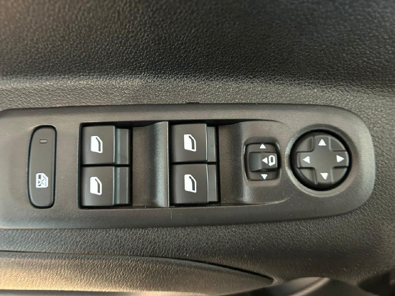 Fahrzeugabbildung Opel Combo Life E Elegance