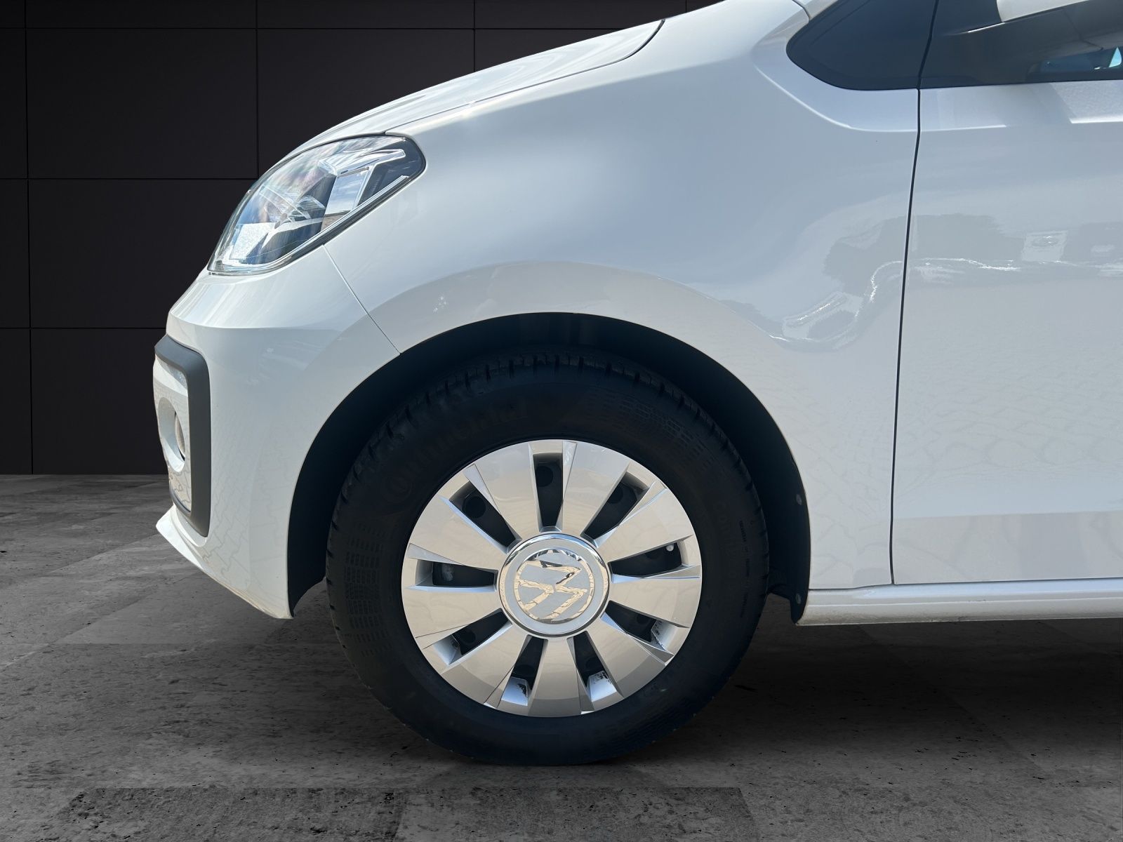Fahrzeugabbildung Volkswagen up! 1.0 Basis Klima GRA RFK SH