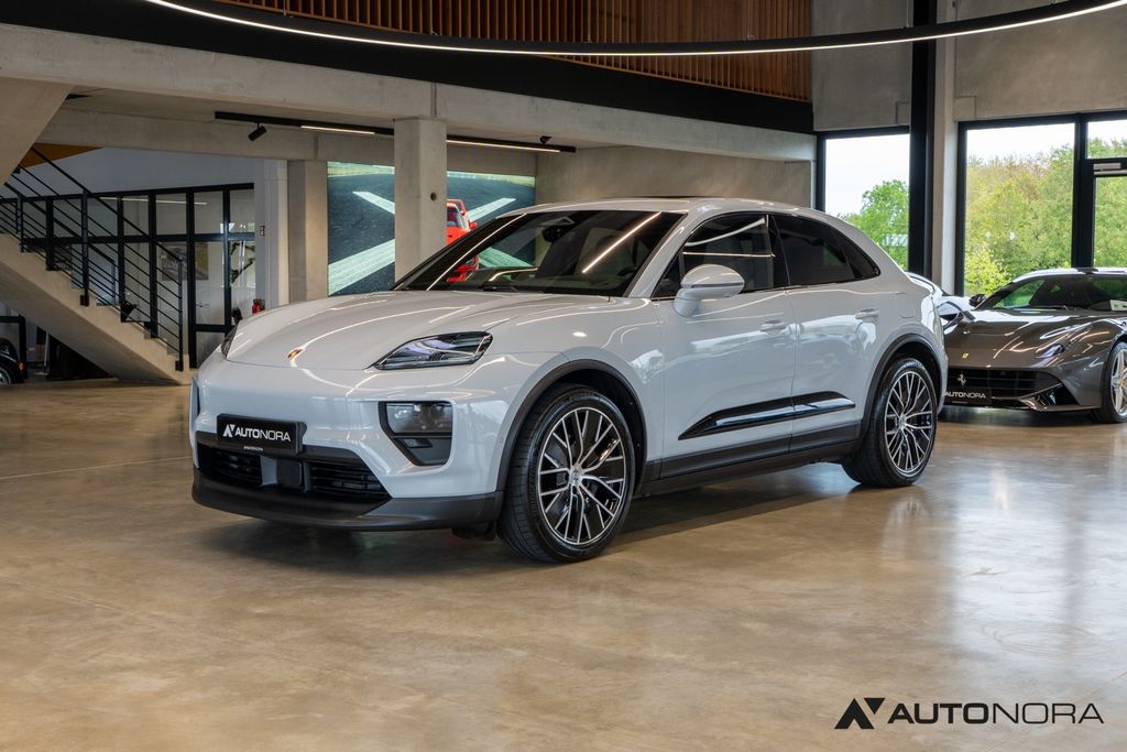 Image of Porsche Macan