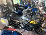 Honda NT1100A viel Zubehör - Offers