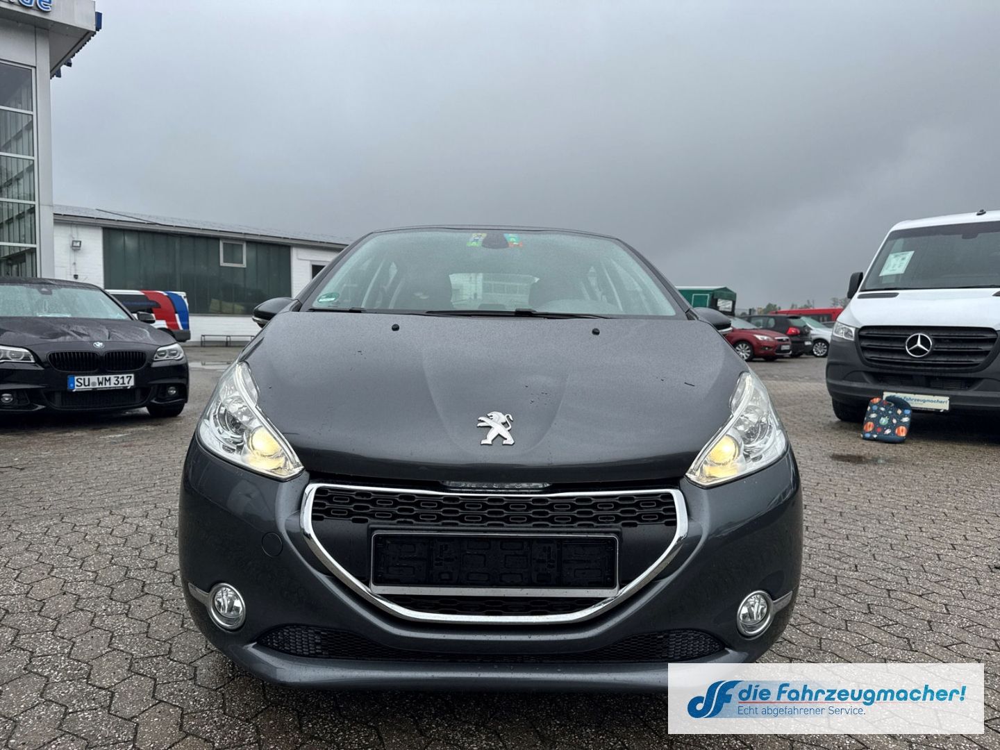 Fahrzeugabbildung Peugeot 208 Active Notbremsass. Temp PDC *EXPORT