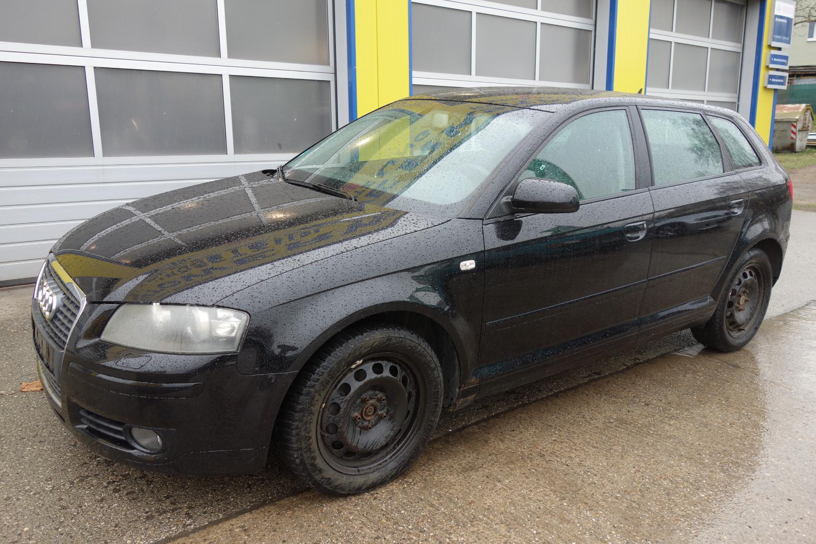 Audi A3 Sportback 2.0TDI Ambiente*TÜV 01.27*LEDER*SHZ