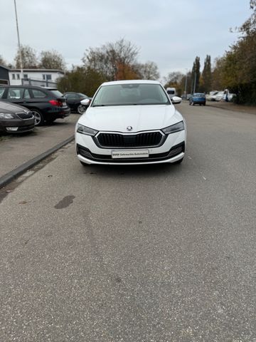 Skoda Octavia Lim Automatik Neu Modell