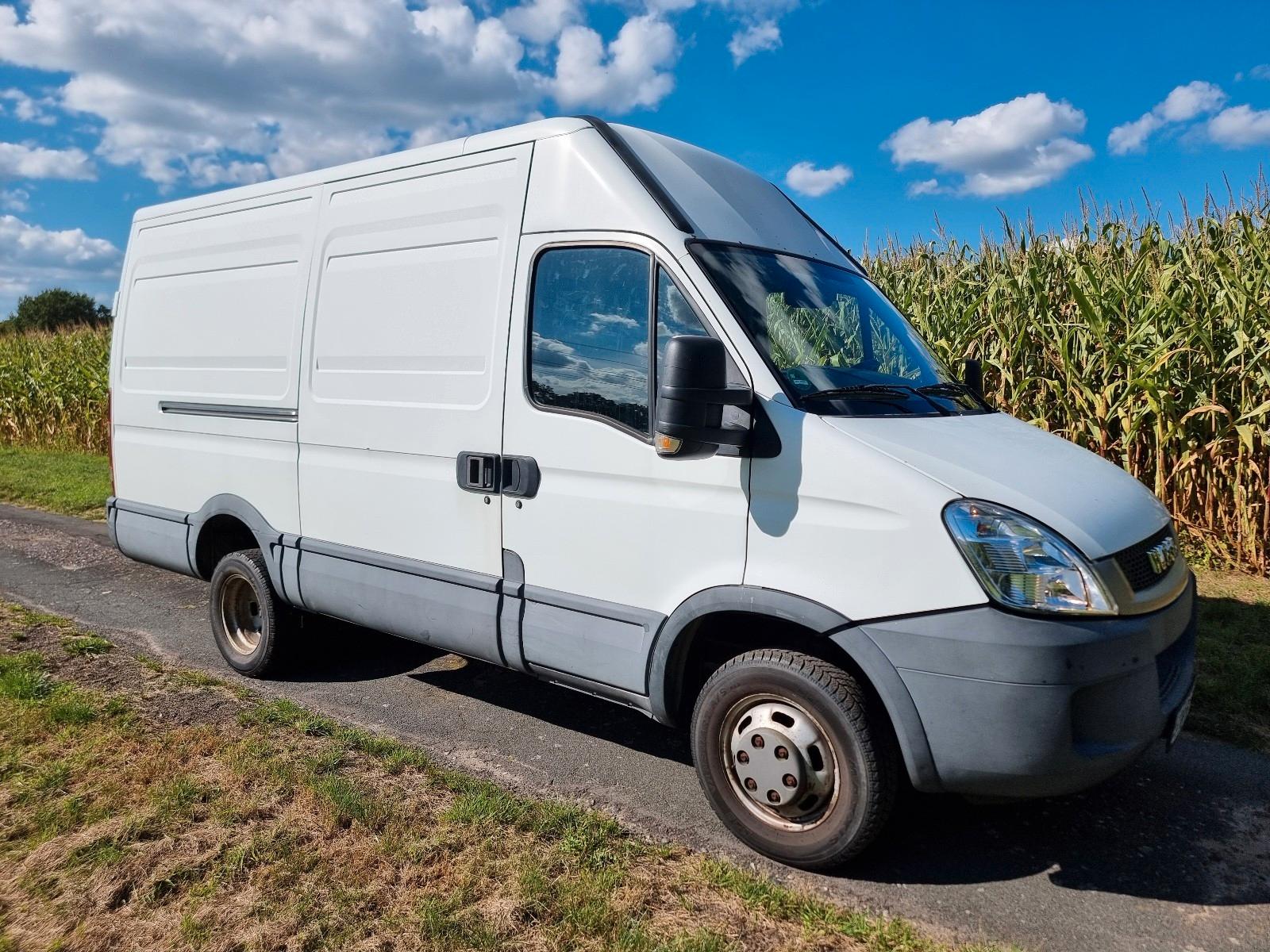 Iveco Daily 35C14/3.0V 