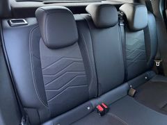 JEEP Avenger Altitude 1.2 100PS Winterpaket
