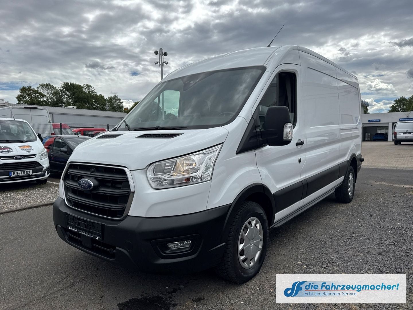 Fahrzeugabbildung Ford Transit Kasten 350 L3 Trend AHK Apple CarPlay *E