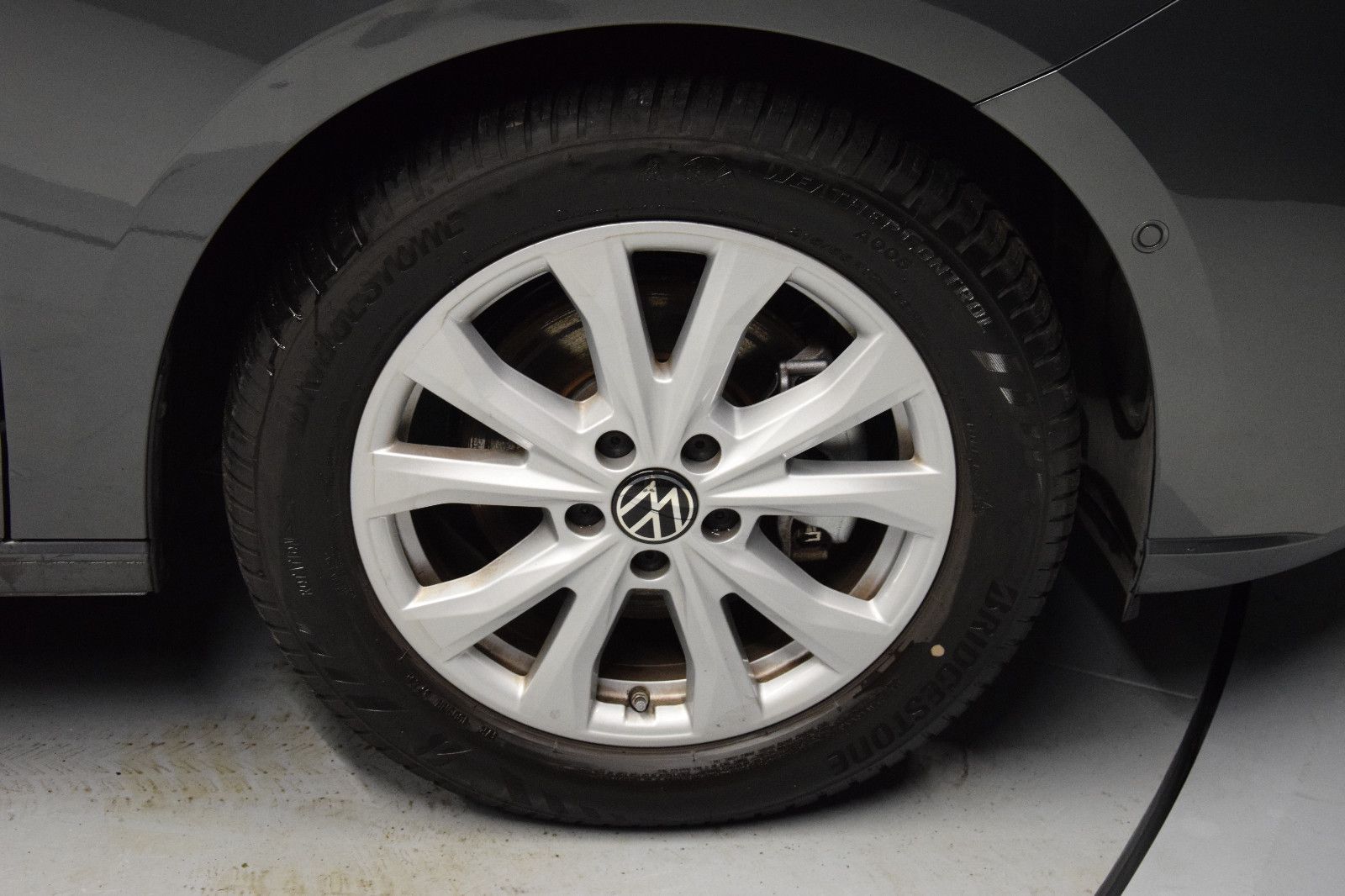 Fahrzeugabbildung Volkswagen Caddy Style Maxi Navi LED ACC 7 Sitze