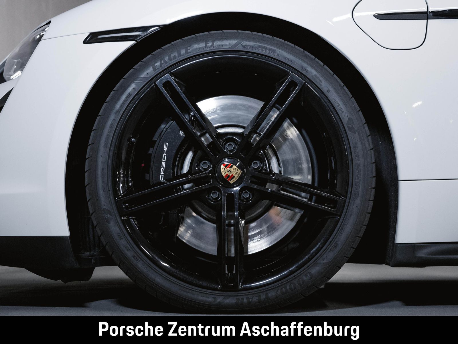Porsche Taycan 4S Head-Up Hinterachslenkung Panoramadach foto 10