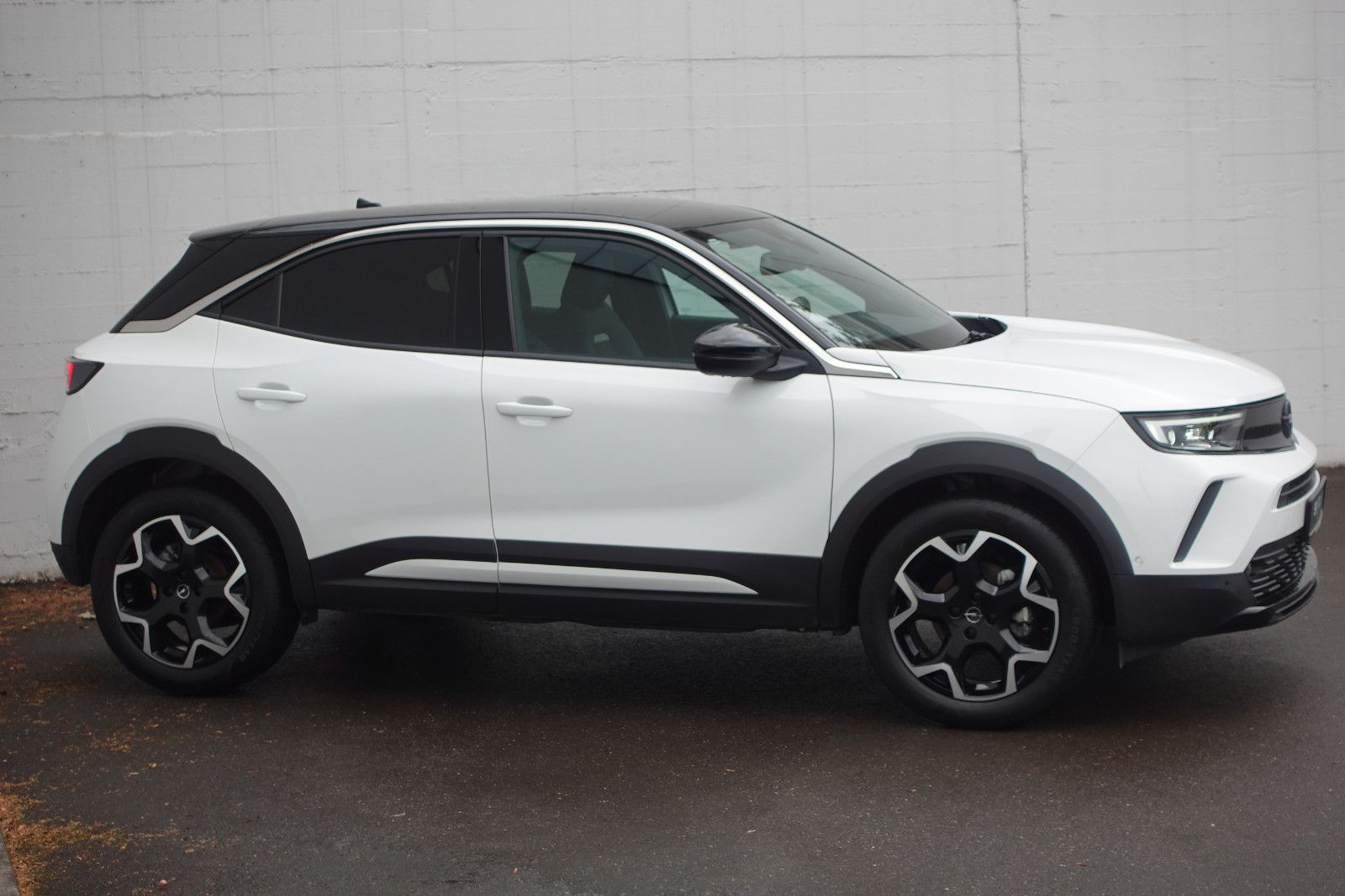 Fahrzeugabbildung Opel Mokka 1.2Turbo Ultimate Navi, Sitzh.,Kamera,PDC