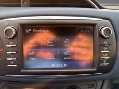 Fahrzeugabbildung Toyota Yaris 1.5 Hybrid Style Selection KAMERA FACEL.