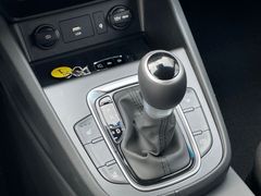 Fahrzeugabbildung Hyundai KONA 1.6 GDi Hybrid Trend *Navi*Kamera*ACC*LED*