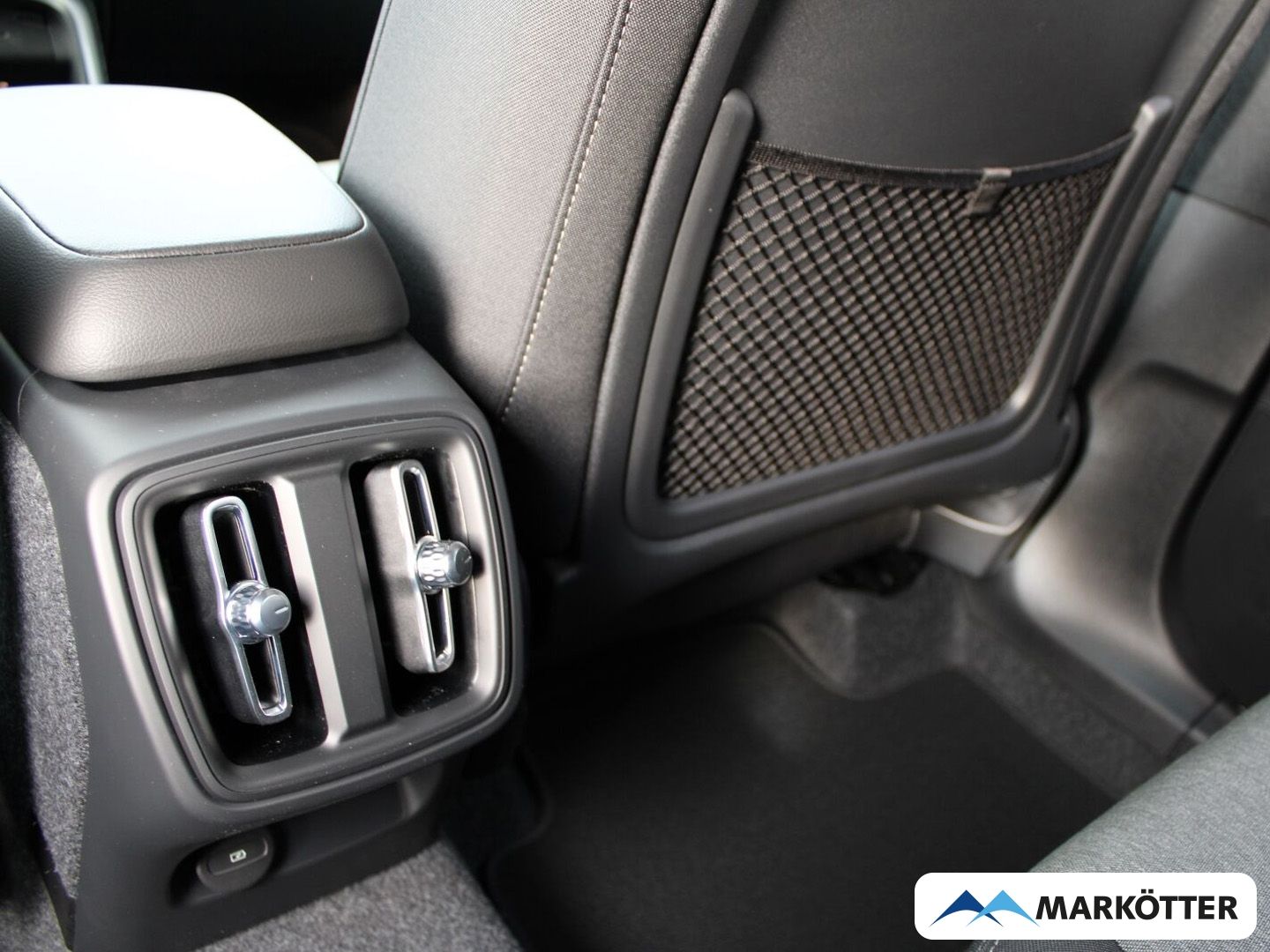 Volvo XC40 - Bild 18