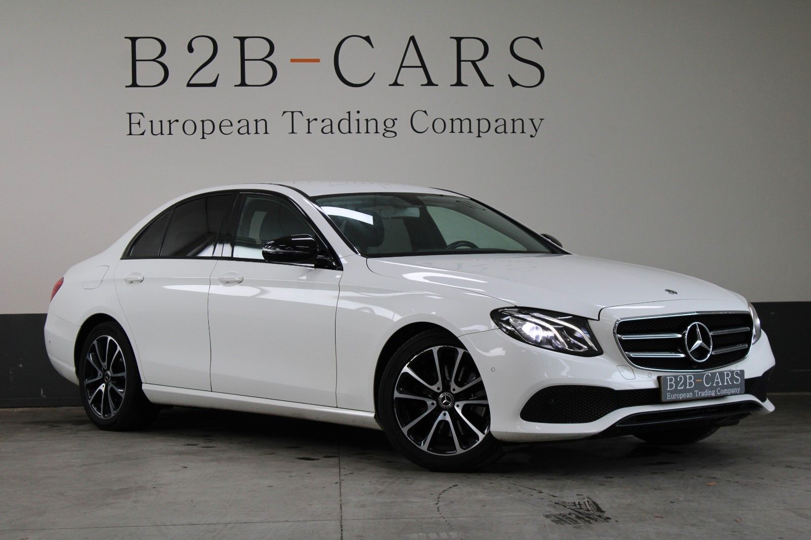 Mercedes-Benz E 300d Limo Autom Avantgarde -LED -Leder