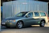 Volvo V70 Kombi 2.4 EditionComfort/TEMP/LEDER/PDC - Volvo V70: Edition