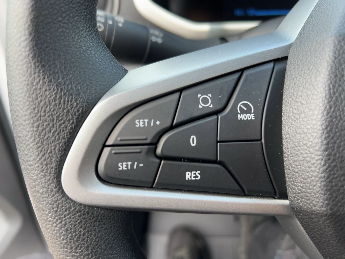 Dacia Spring - Bild 14