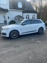Audi SQ7 4.0 TDI quattro tiptronic - - Audi SQ7 in Essen