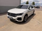 Volkswagen Touareg 3.0 V6 TDI 210kW 4MOTION Tiptronic - - VW Touareg Gebrauchtwagen in Stuttgart
