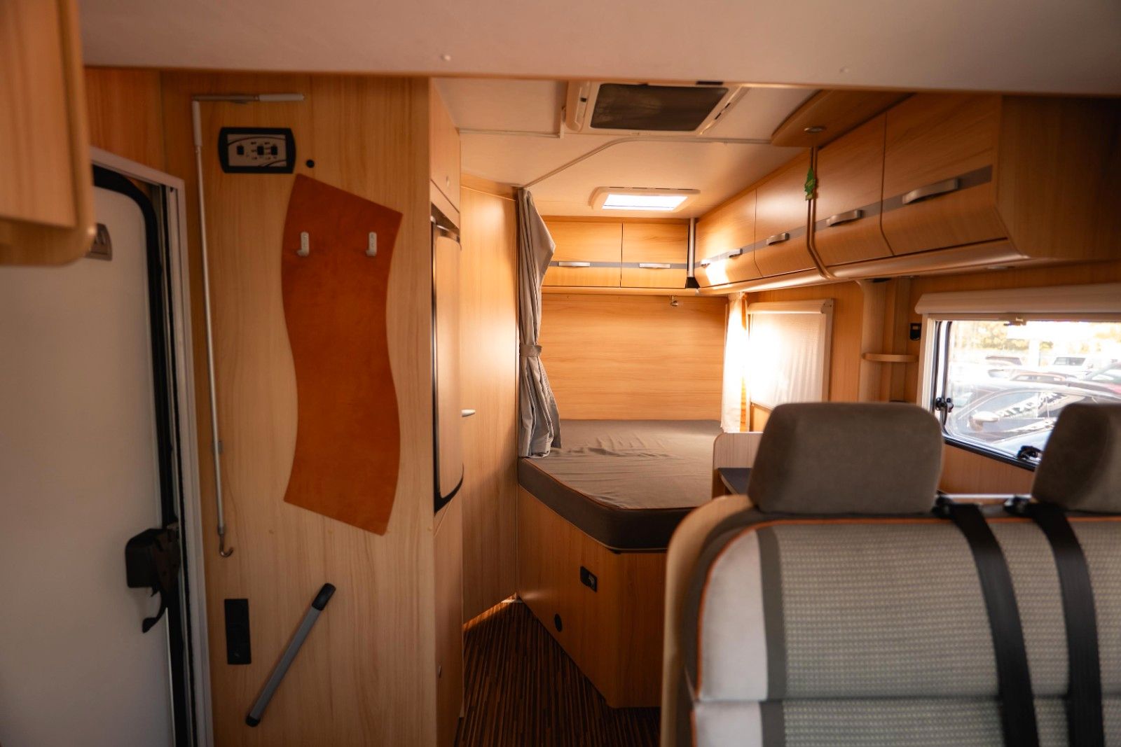 Fahrzeugabbildung Fiat Ducato Alkoven *6 Schlafplätze*Markise*Klima*