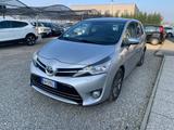Toyota TOYOTA Verso 1.6 7 posti - Toyota Verso mit Benzin-Antrieb: Kleinbus, 1.6