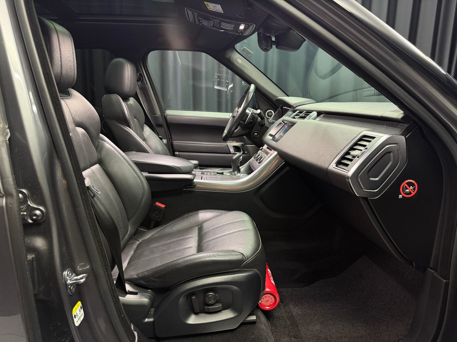 Fahrzeugabbildung Land Rover Range Rover Sport HSE|MERIDIAN|PANO|AHK|LUFT
