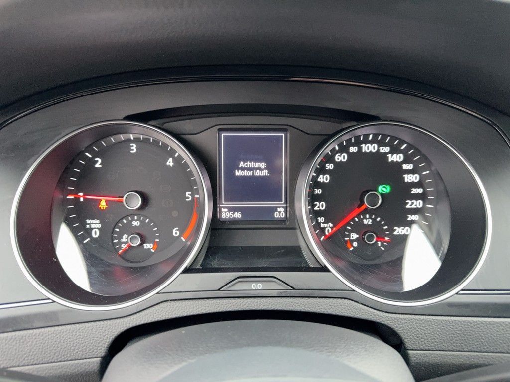 Volkswagen Passat Variant - Bild 12