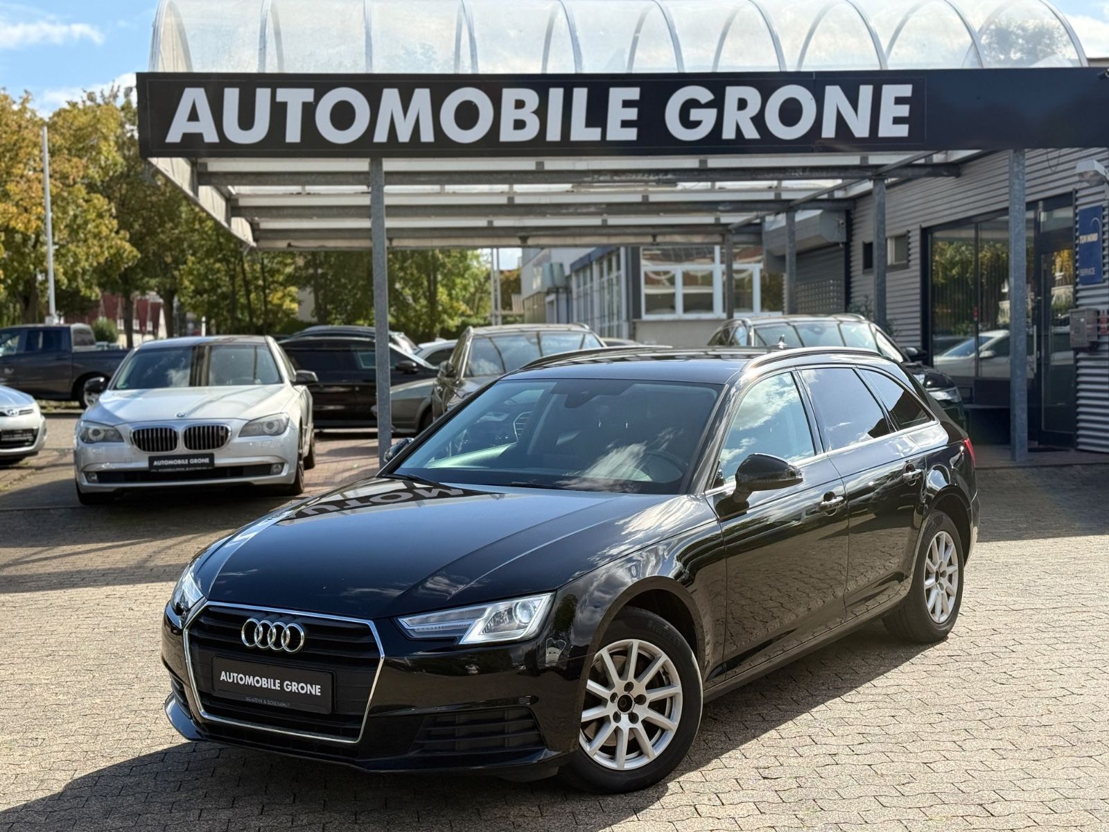 Audi A4 Avant 2.0 TDI AUTOMATIK NAVI XENON SHZ