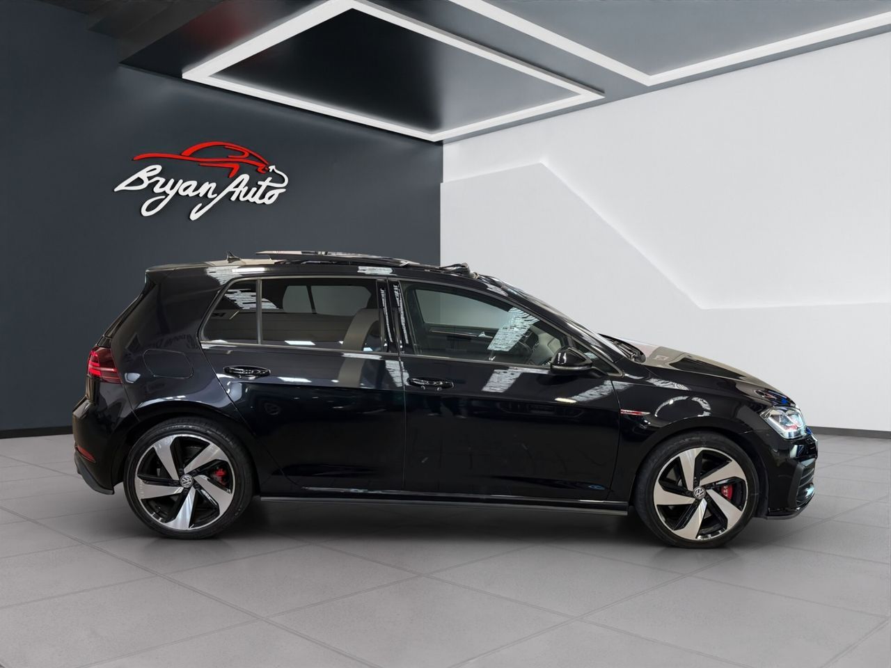 Volkswagen Golf GTI Performance 2.0 245 CV TSI 5
