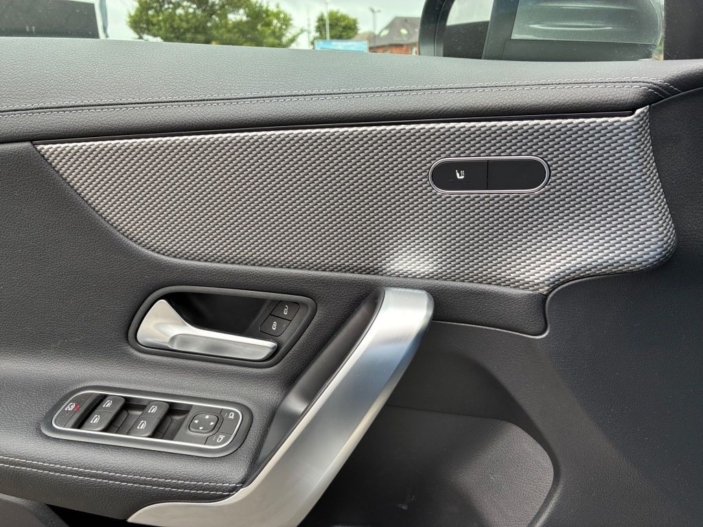 Mercedes-Benz CLA 200 d SB PROGRESSIVE AHK PANO LED DAB NAVI foto 9