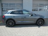 Audi Q5 55 TFSI e quattro sport S-line LED VC AHK - Audi Q5 mit Hybrid-Antrieb