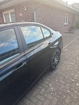 BMW 320i - - BMW 320: Limousine