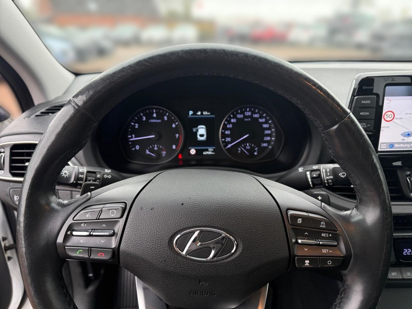 Fahrzeugabbildung Hyundai i30 1.4 T-GDI NEW FASTBACK PREMIUM+NAVI-P+LED+KL