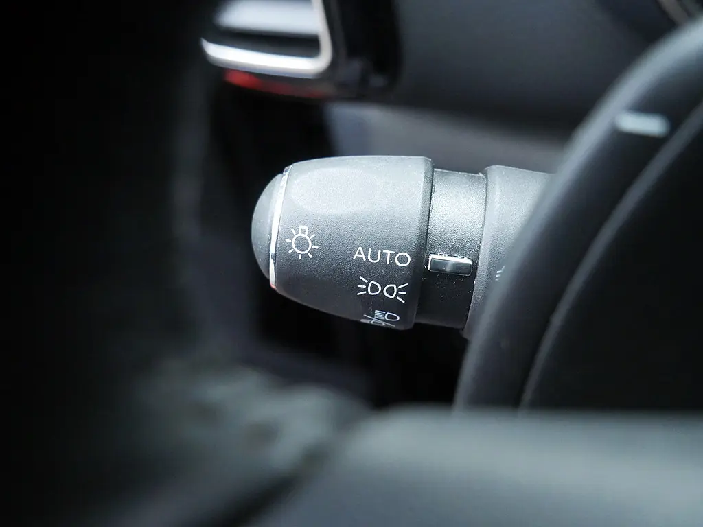 Citroën C5 Aircross Hybrid 145 Max SHZ KAMERA NAVI LED