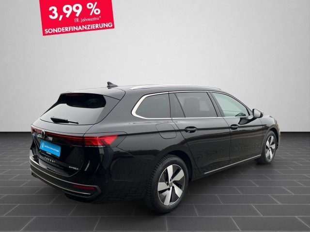 Volkswagen Passat Variant - Bild 6