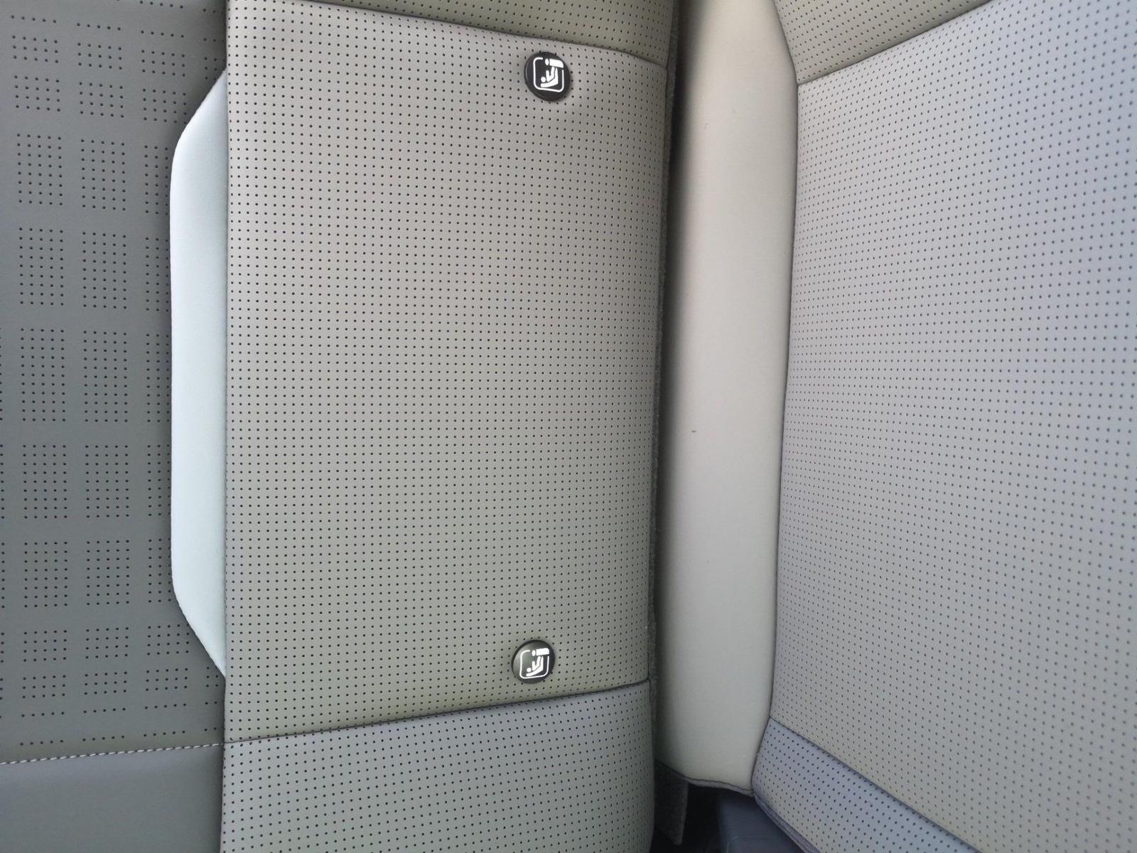 Kia EV3 81 kW/h Earth ACC KeyLess LED Navi PDC LM