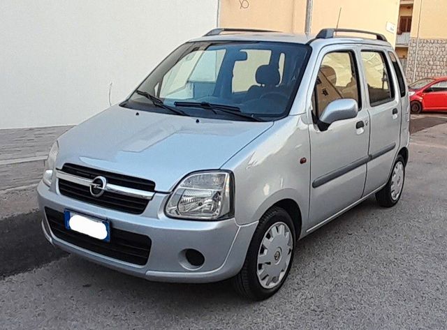 Opel Agila 1.2 16V Club