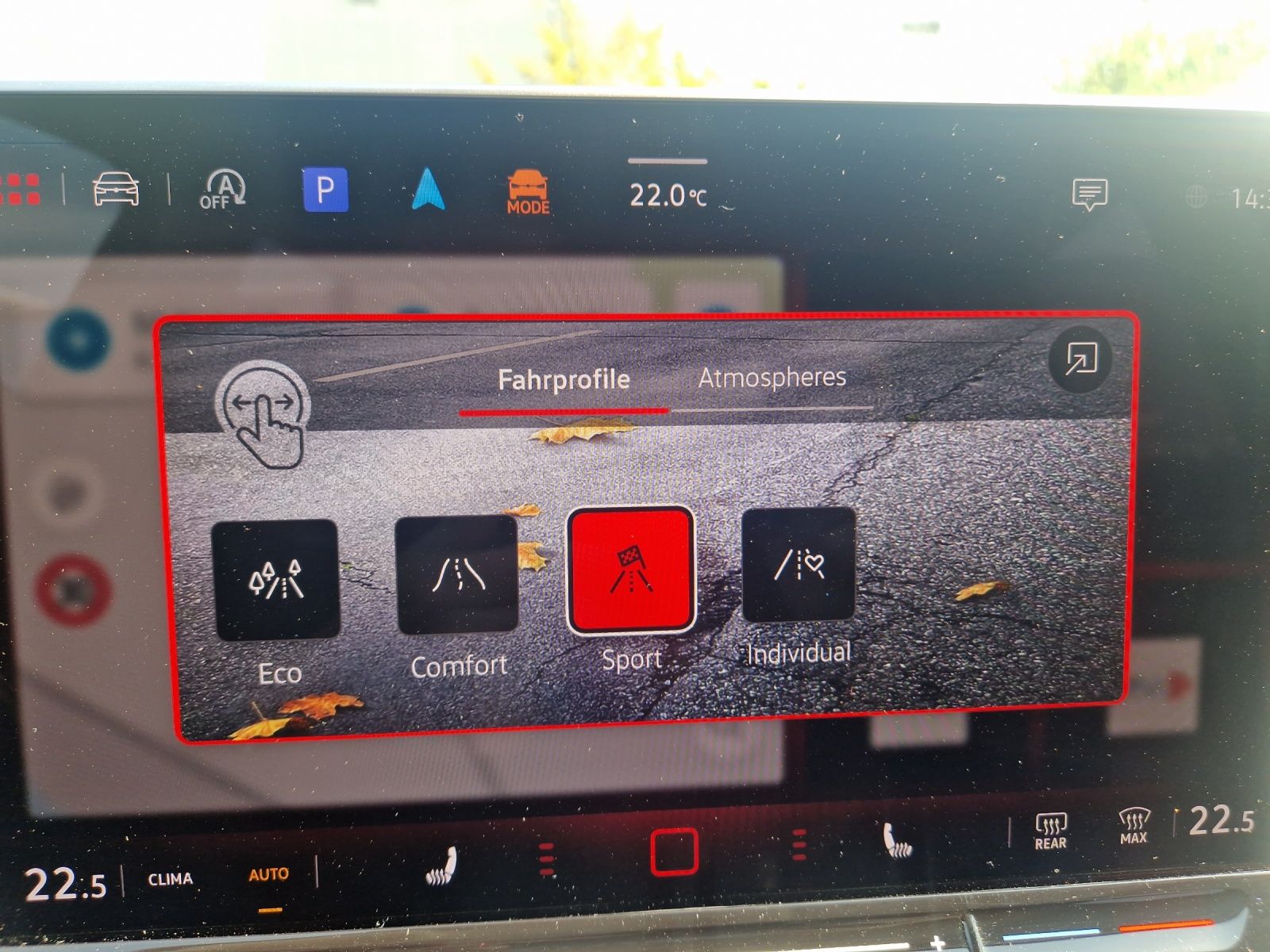 Fahrzeugabbildung Volkswagen Tiguan 2.0 TDI Life DSG LED+ ACC AHK SHZ LRHzg W