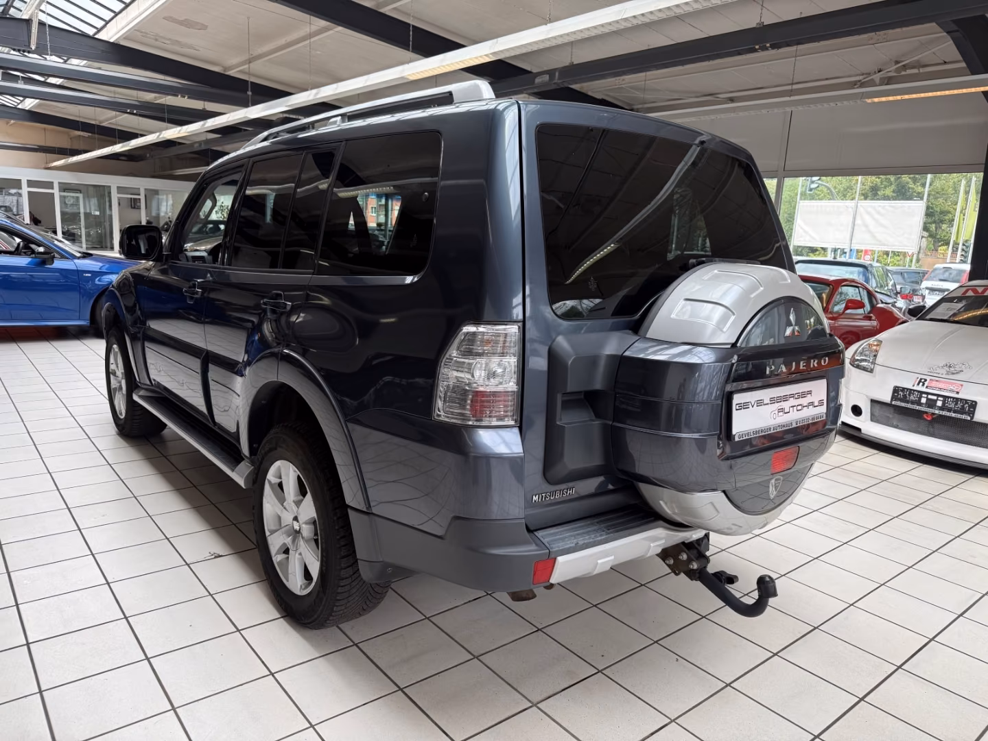 Mitsubishi Pajero IV 3.2 DI-D Instyle 170 ch – BVA - toit ouvrant – 4x4 – 158 666 km